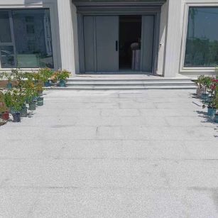 安康 芝麻白花岗岩地铺石地面铺装