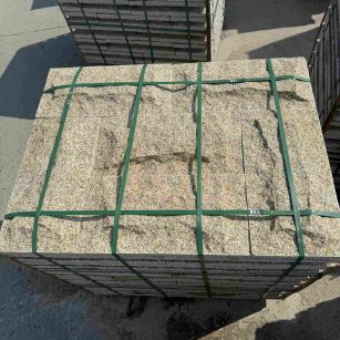 安康 黄金麻花岗岩石材自然面蘑菇石成品