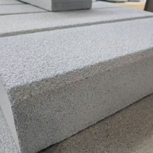 安康 芝麻灰荔枝面路沿石