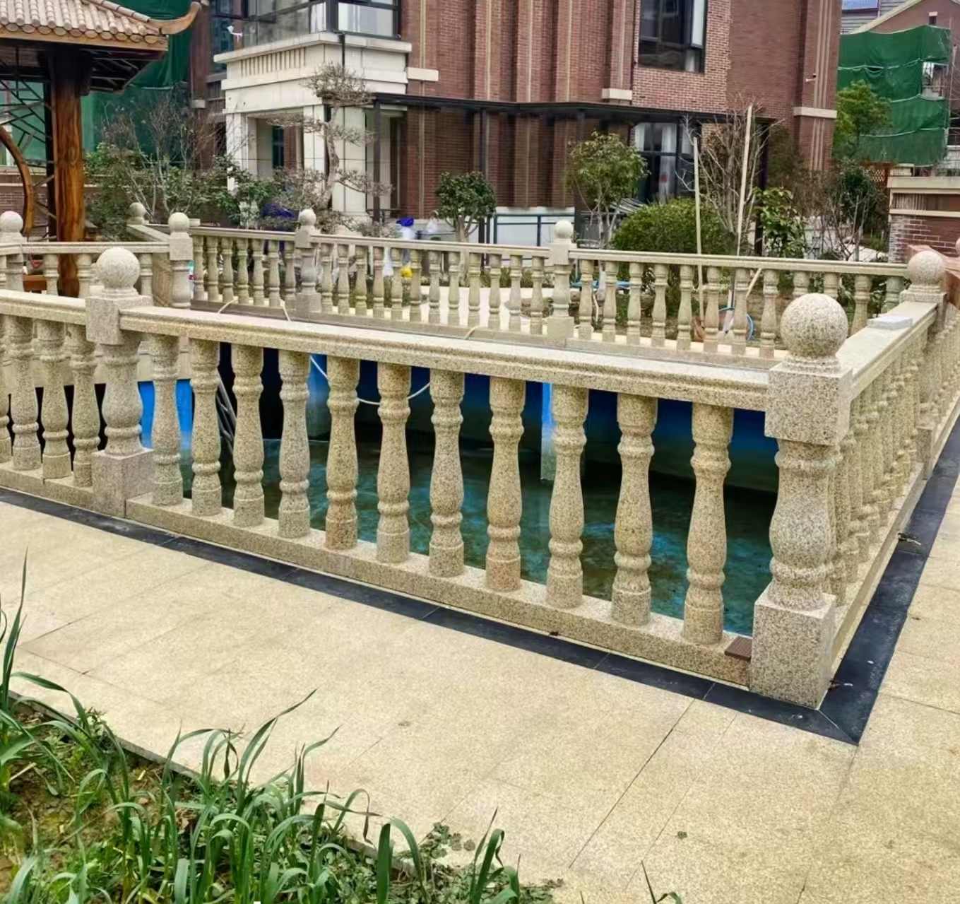 安康黄金麻花岗岩石材栏杆，扶手，将军柱，花瓶柱