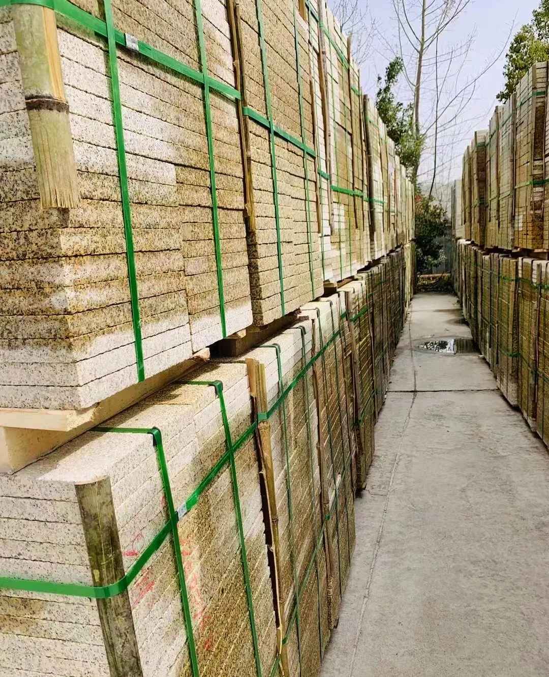 安康 黄金麻花岗岩荔枝面地铺石