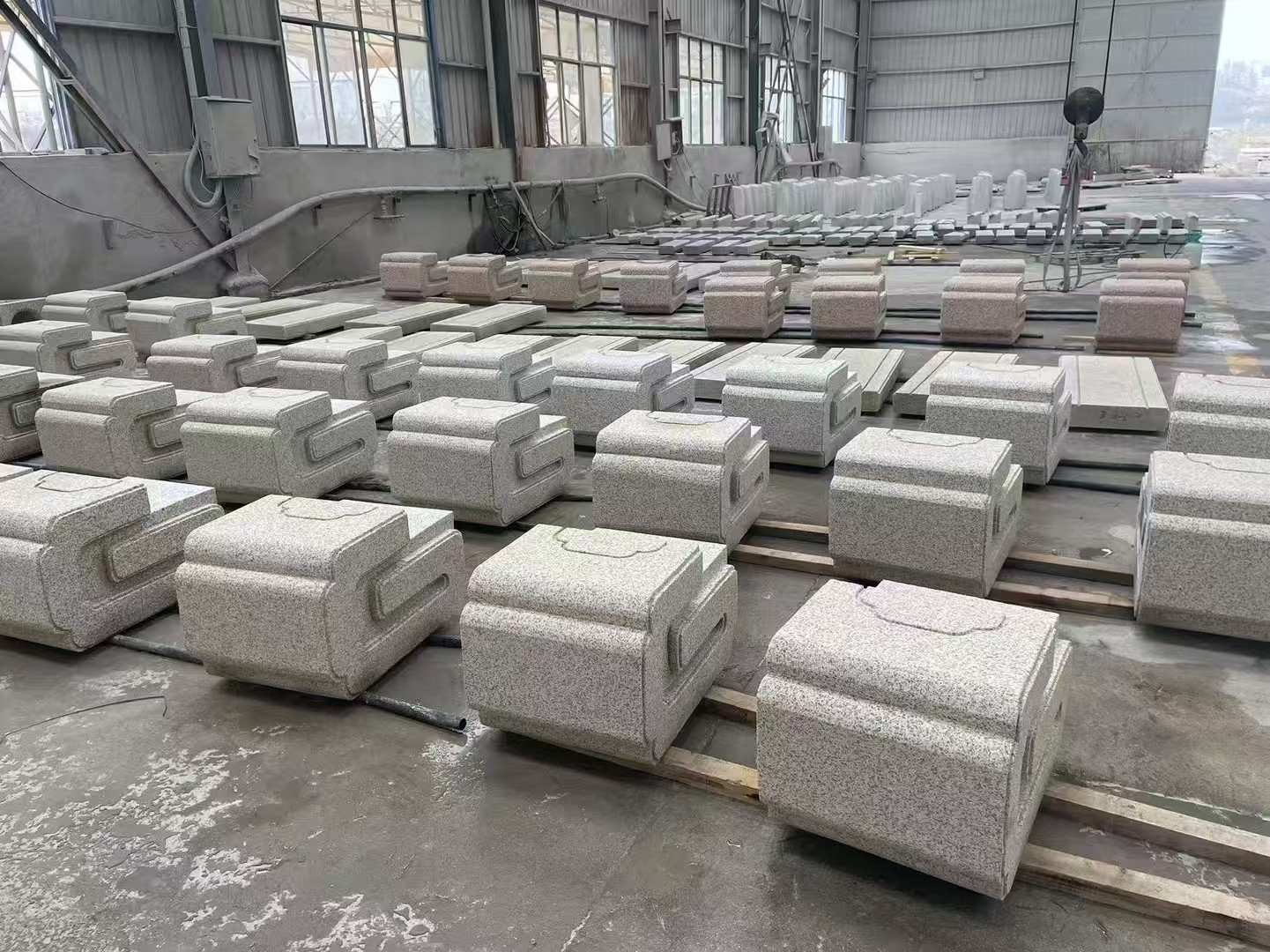 安康 白麻花岗岩异形加工-石凳，坐凳