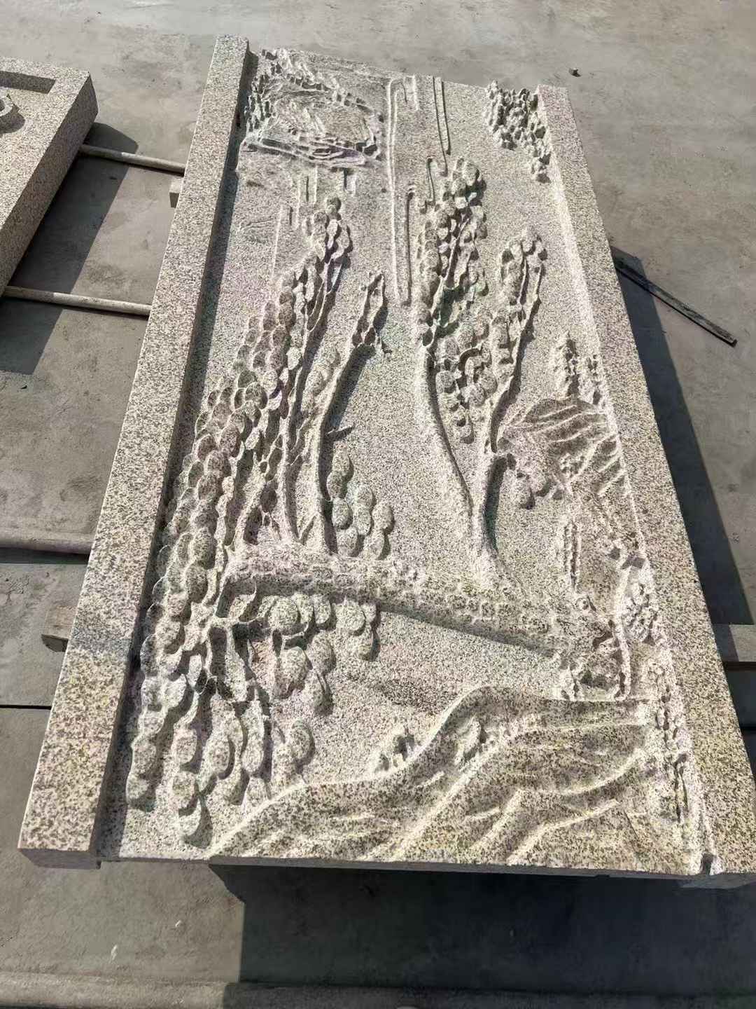 安康 黄金麻雕刻板浮雕迎客松