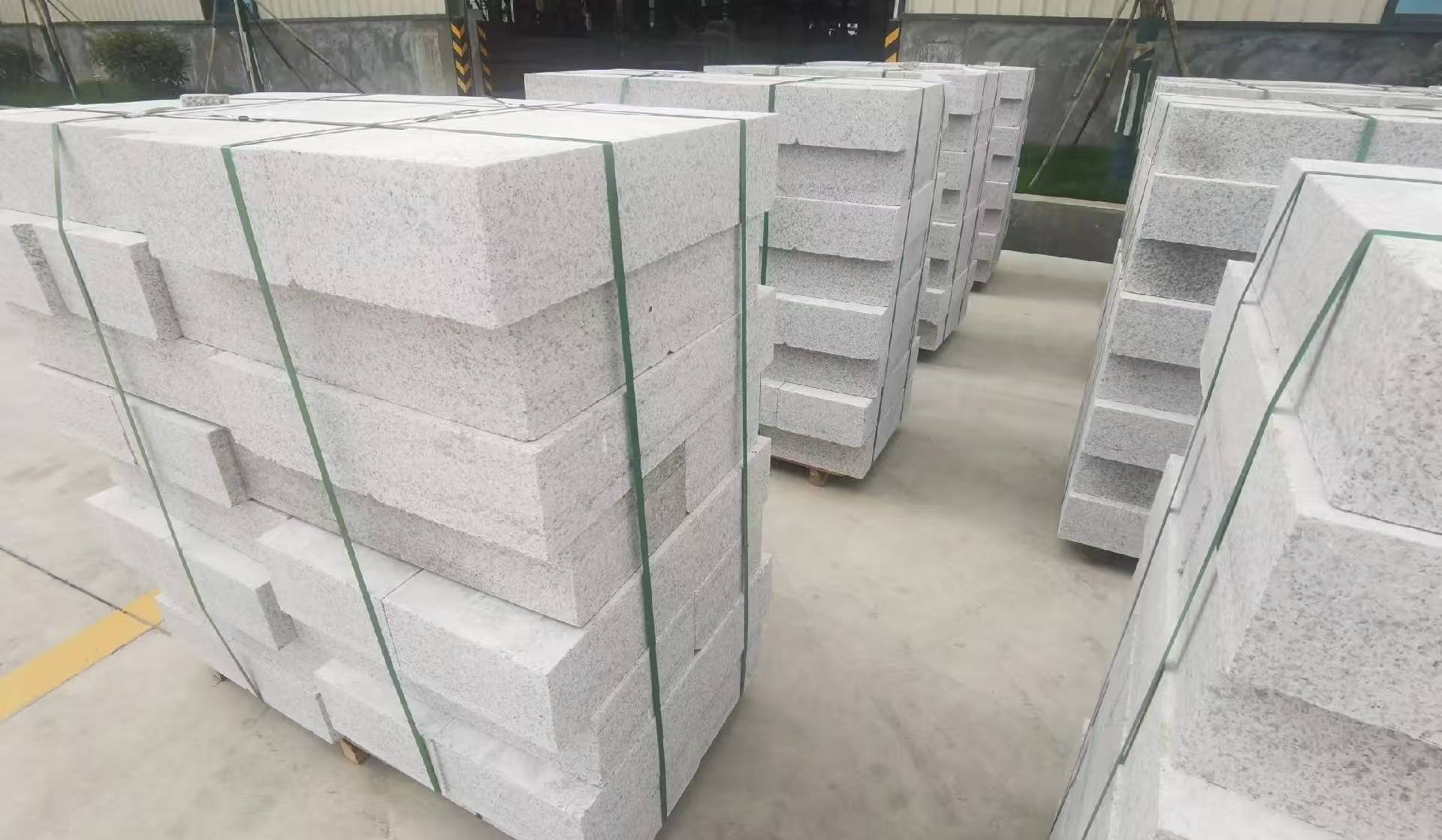 安康 白麻花岗岩路沿石，立缘石，平缘石，路牙石，道牙石，马路牙子等