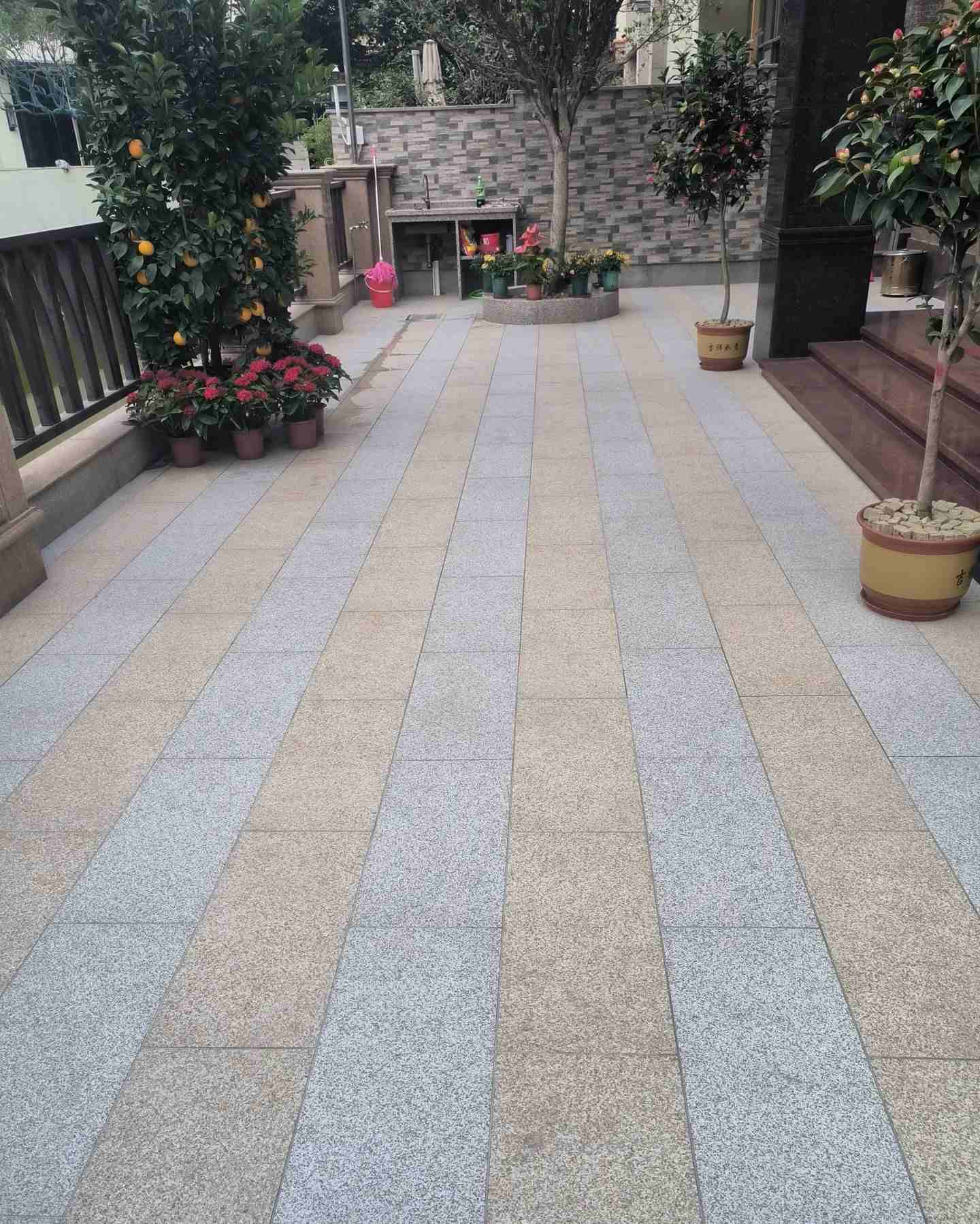 安康 黄金麻白麻荔枝面庭院铺装展示