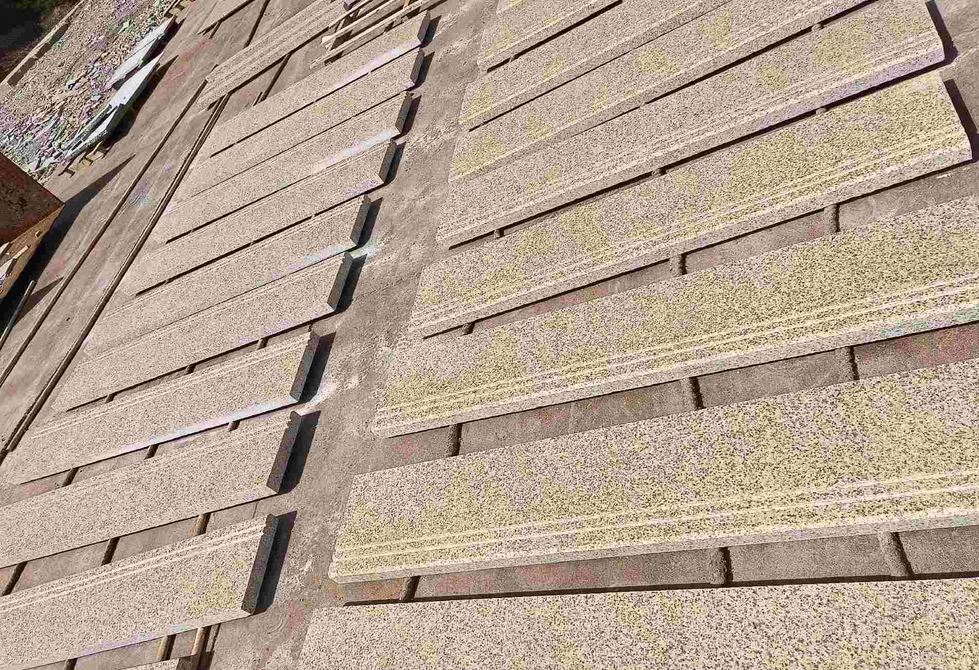 安康 黄金麻花岗岩光面楼梯踏步