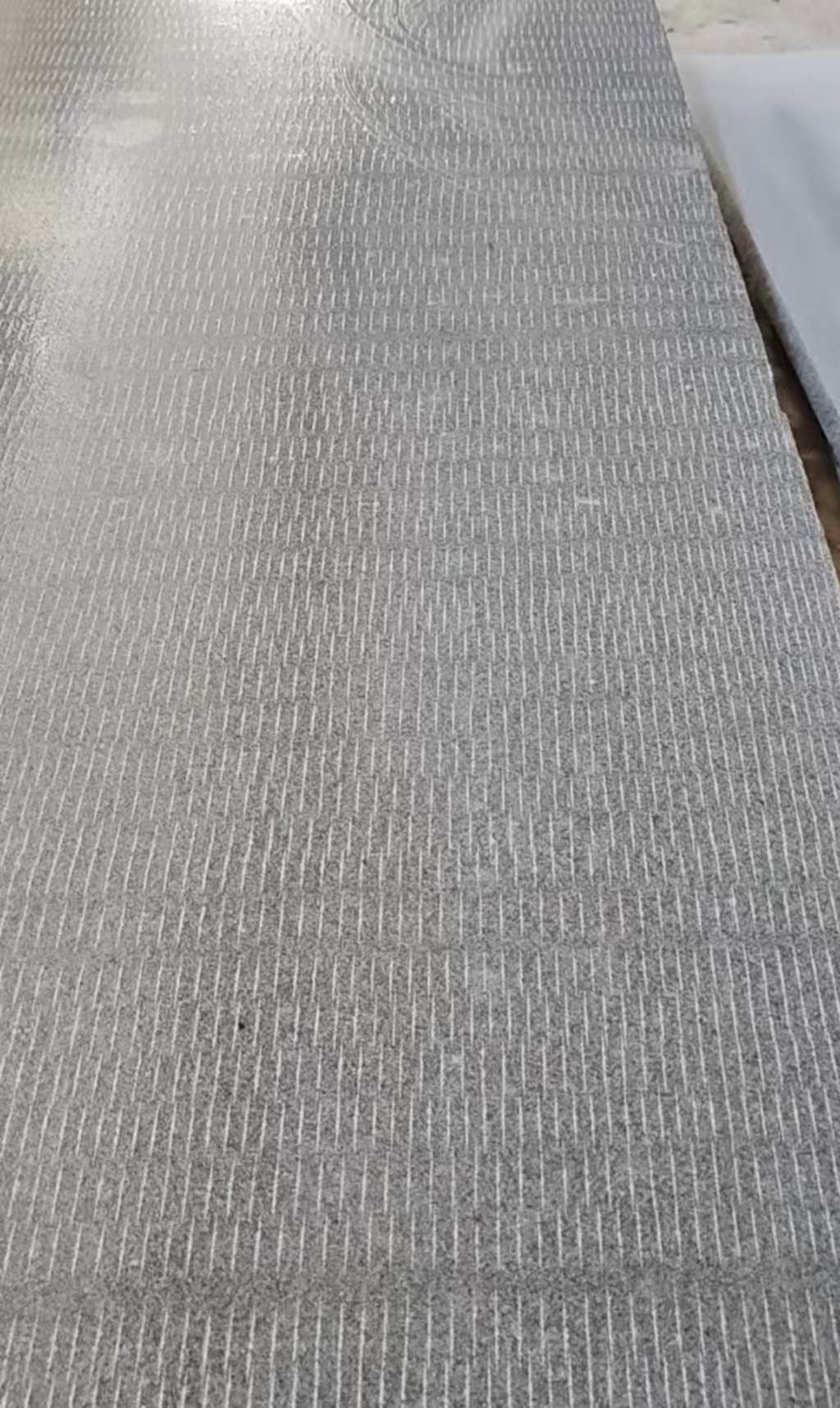 安康 芝麻灰花岗岩斧剁面，刀斩面