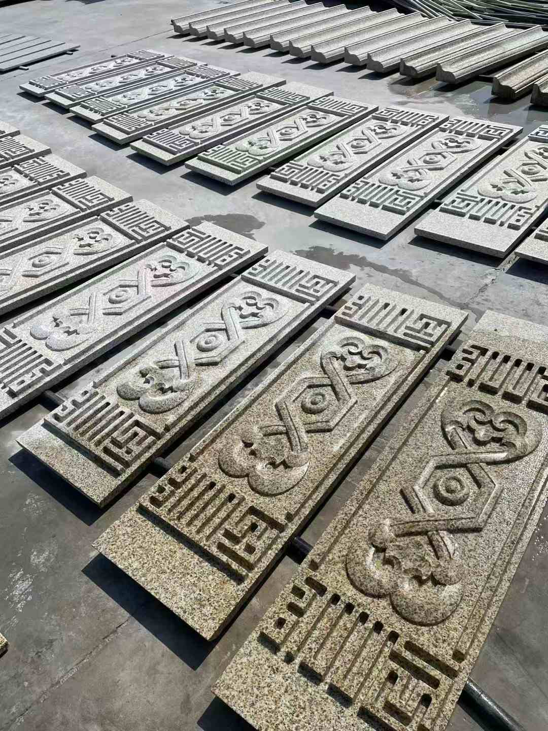 安康 黄金麻花岗岩外墙雕刻板