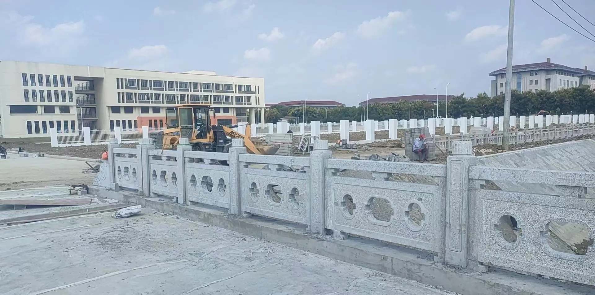 安康 白麻花岗岩荔枝面河道栏杆