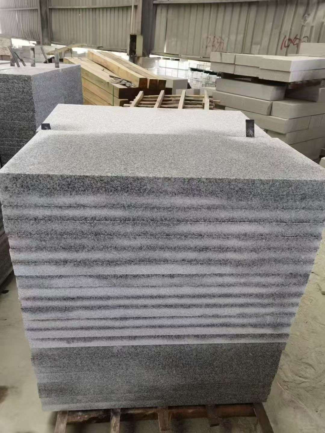 安康 芝麻白5公分火烧地铺成品，900*400，规格可定制